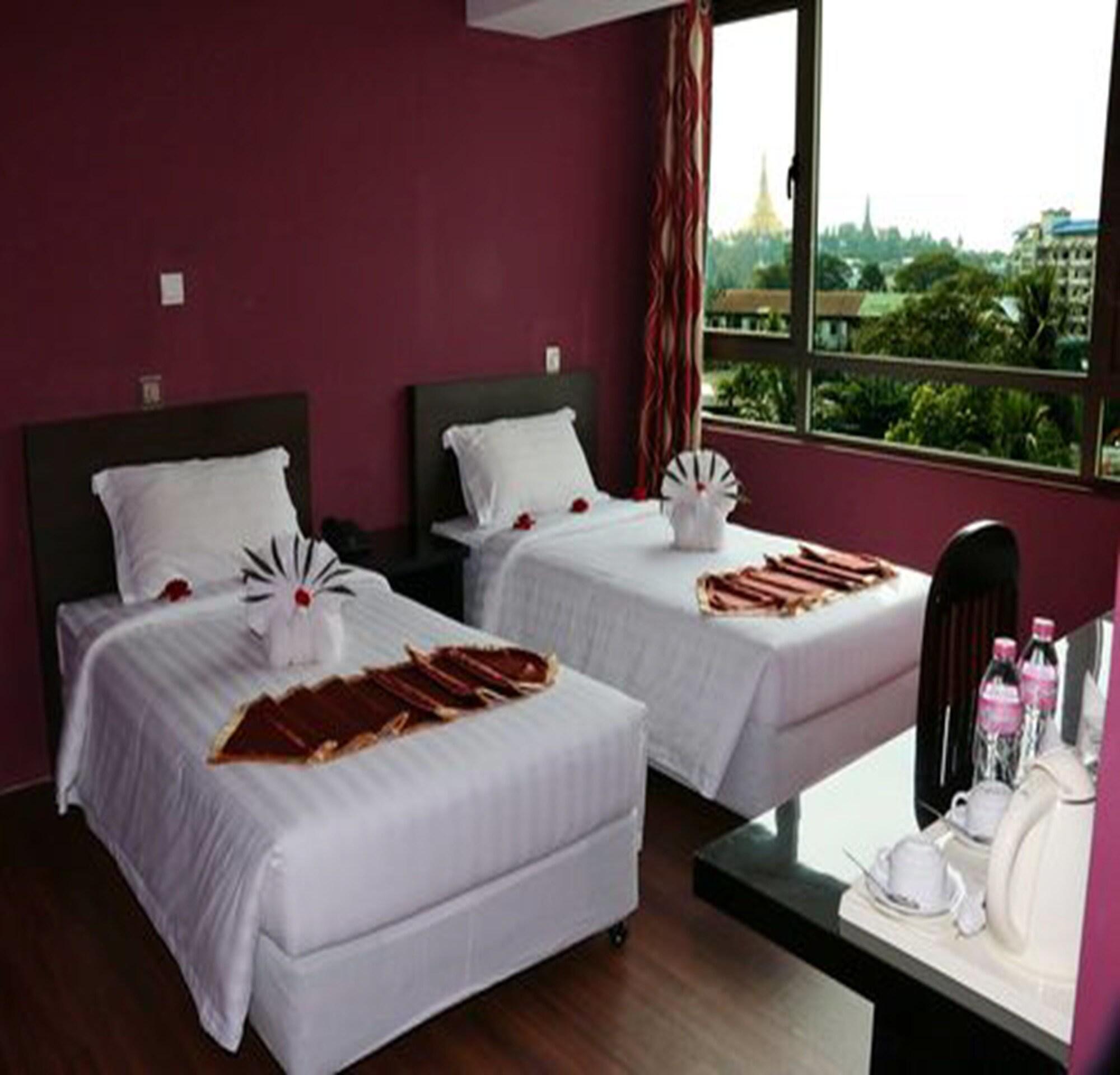 Beauty Land Hotel Γιανγκόν Εξωτερικό φωτογραφία