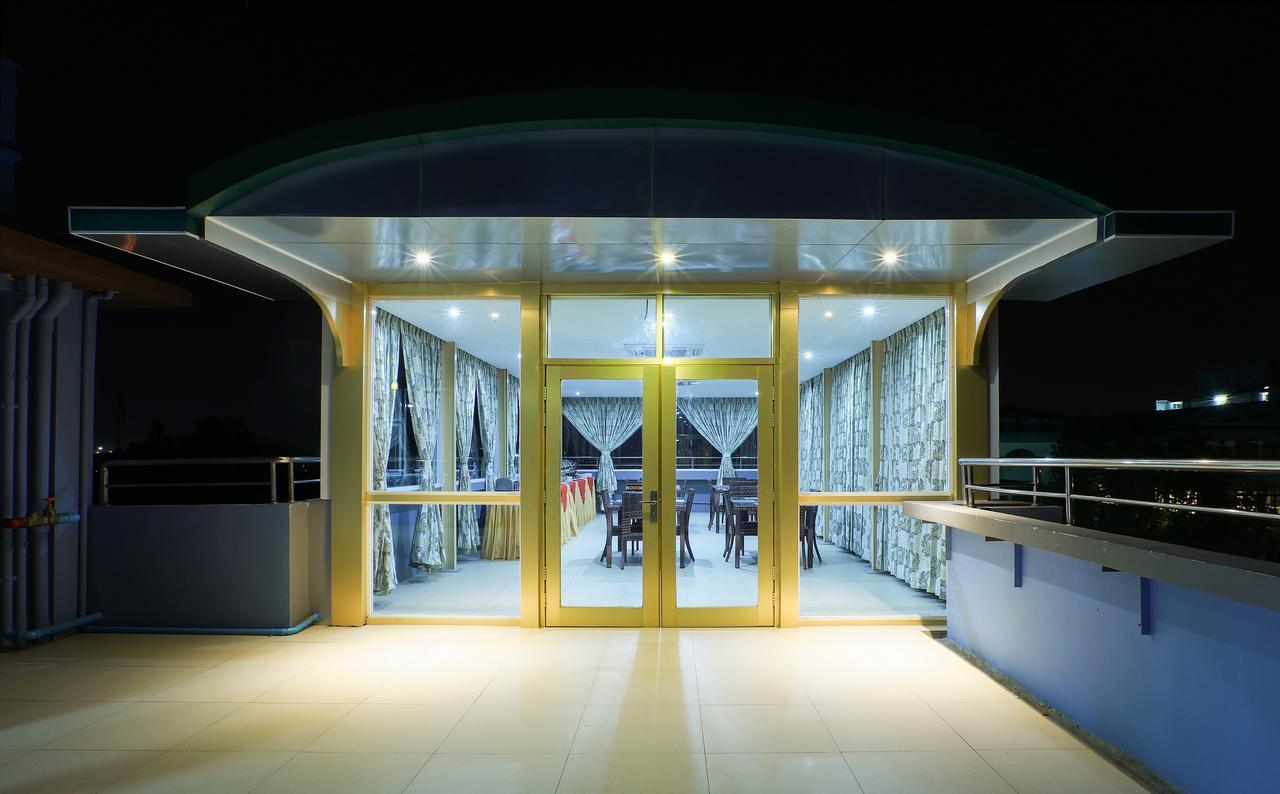 Beauty Land Hotel Γιανγκόν Εξωτερικό φωτογραφία