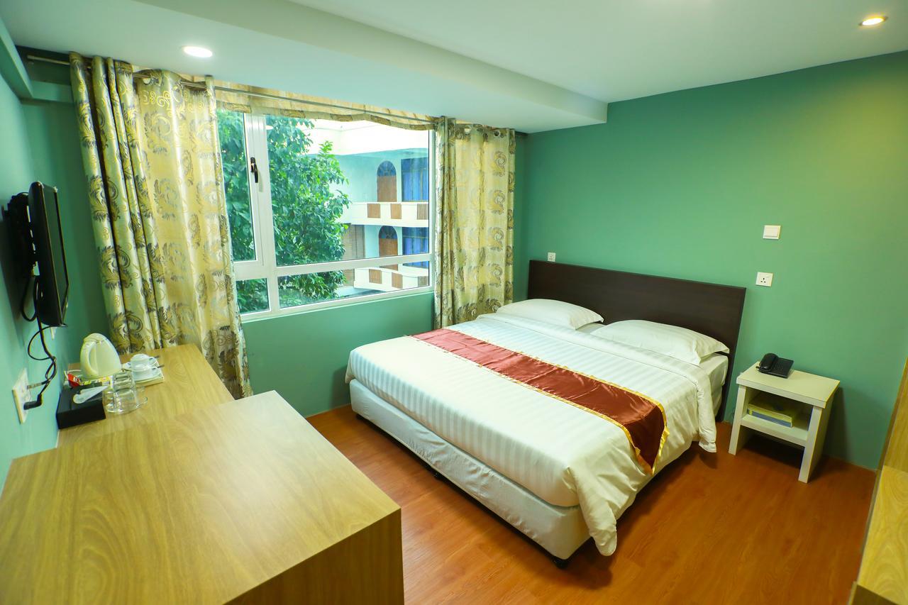 Beauty Land Hotel Γιανγκόν Εξωτερικό φωτογραφία