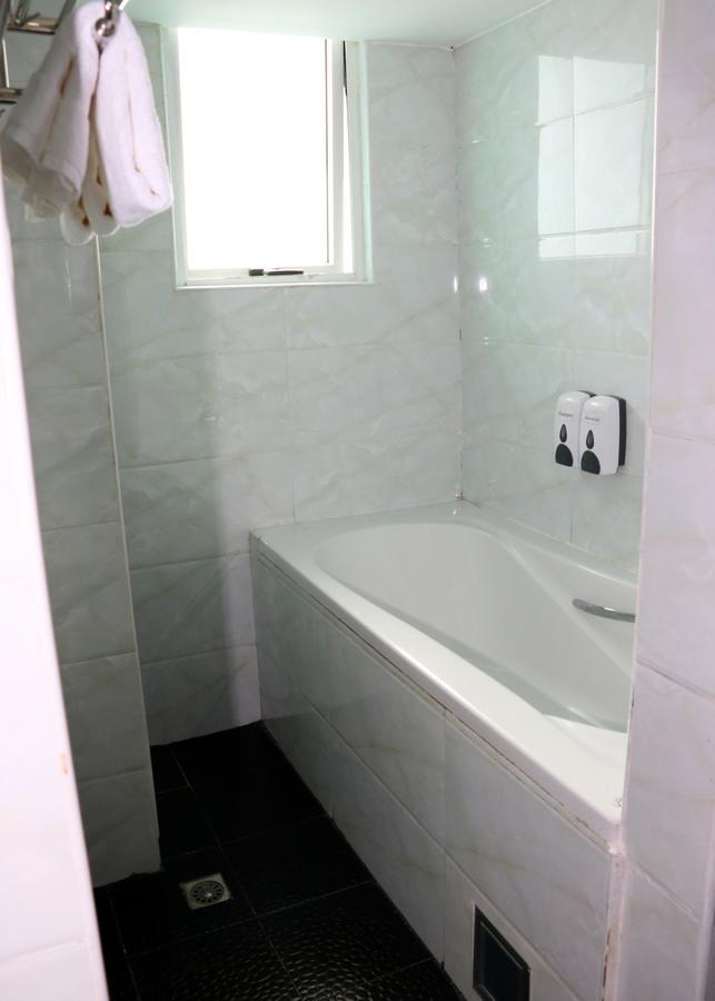 Beauty Land Hotel Γιανγκόν Εξωτερικό φωτογραφία